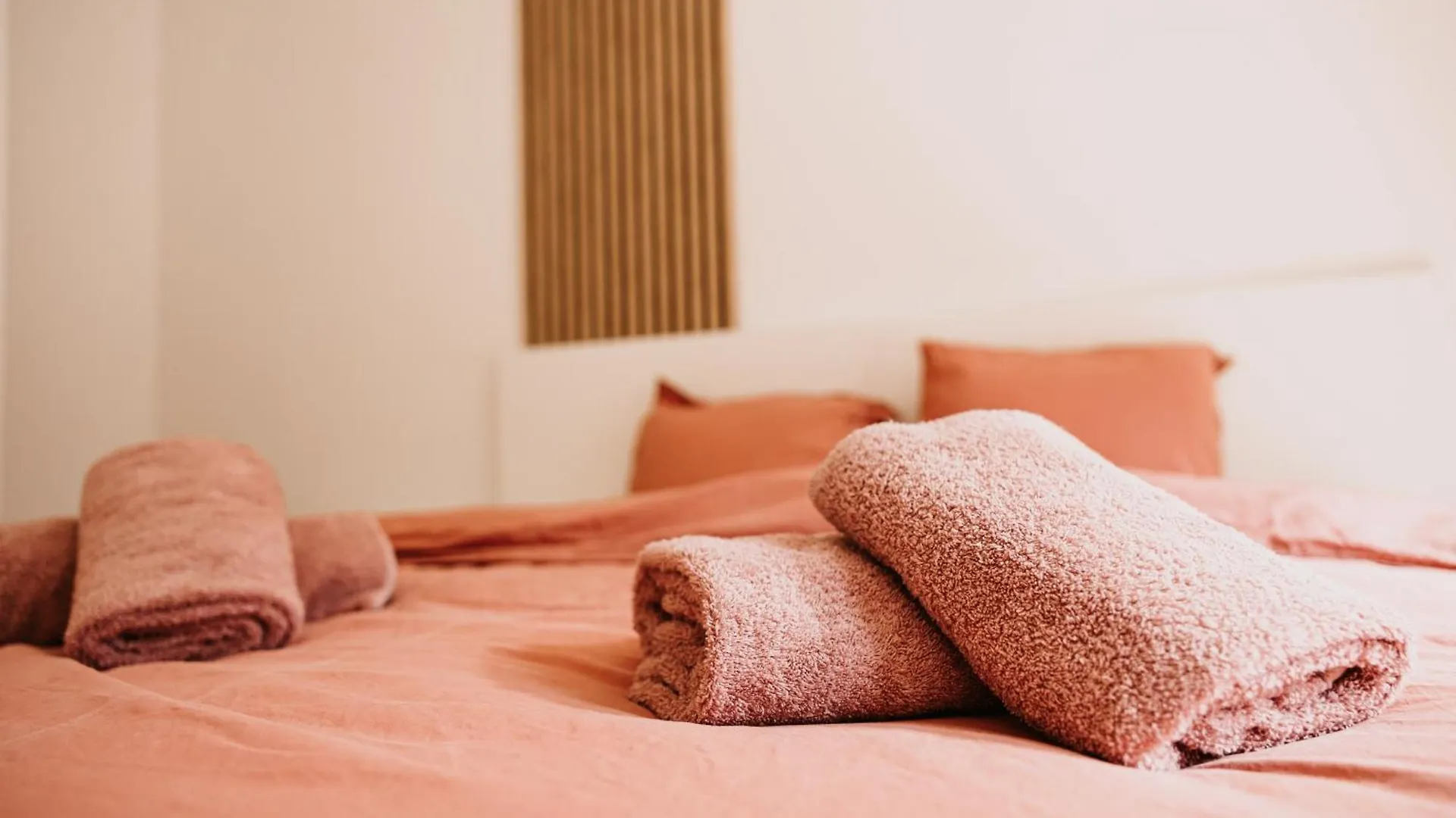 Ostend Centre Bayview Apartment + Free Parking 0*,  Belgique